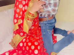 Shaadi Ki First Night Young 18+ Wife Indian First Night Suhaagraat Hotel Fucking With Hindi Audio Talking Voice - Honey Moon