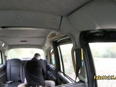 Tourist gal anal fucked in taxi