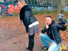 Awesome outdoor sex for cash with a big-bottomed Danka Diamond